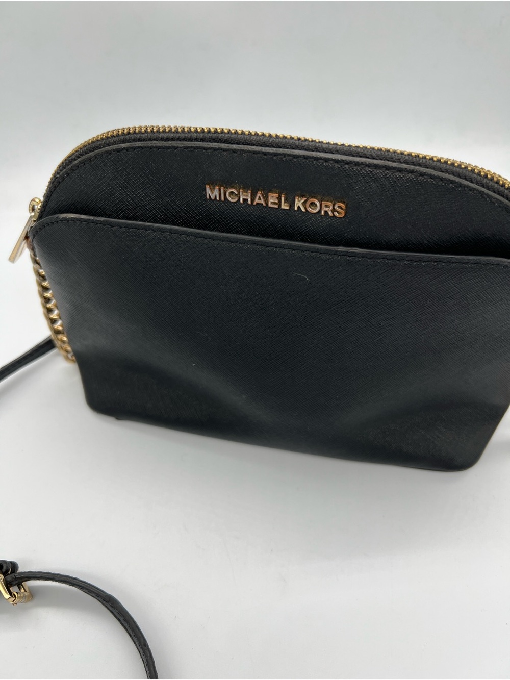 MICHAEL KORS Black Leather Crossbody with Gold Hardware